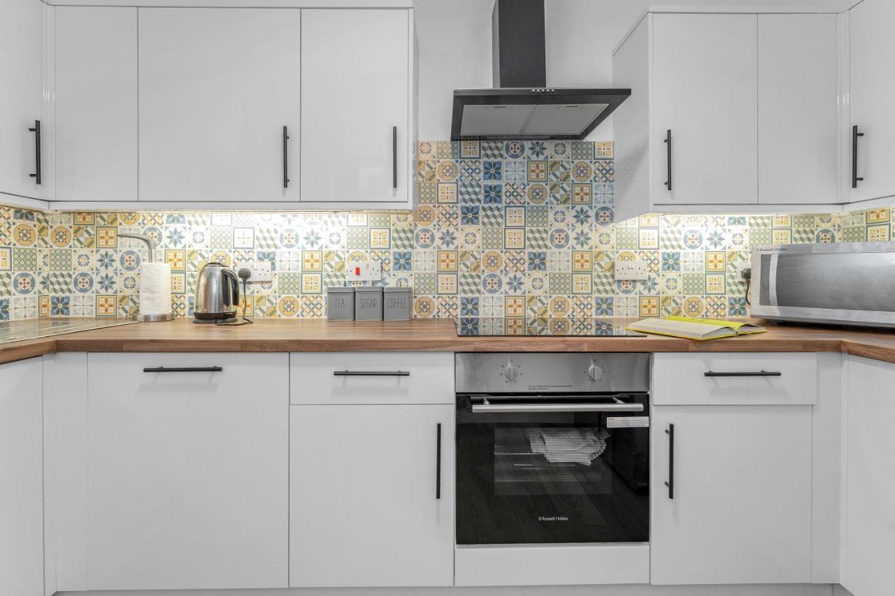 אדינבורו Cheerful Stays - Jamson Pl 3 Bed Apartment מראה חיצוני תמונה