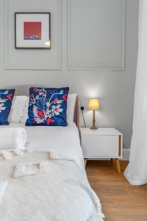 אדינבורו Cheerful Stays - Jamson Pl 3 Bed Apartment מראה חיצוני תמונה