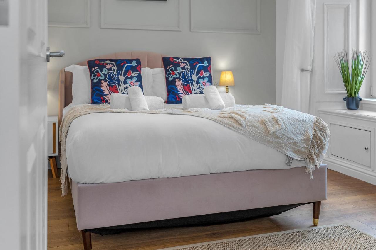 אדינבורו Cheerful Stays - Jamson Pl 3 Bed Apartment מראה חיצוני תמונה