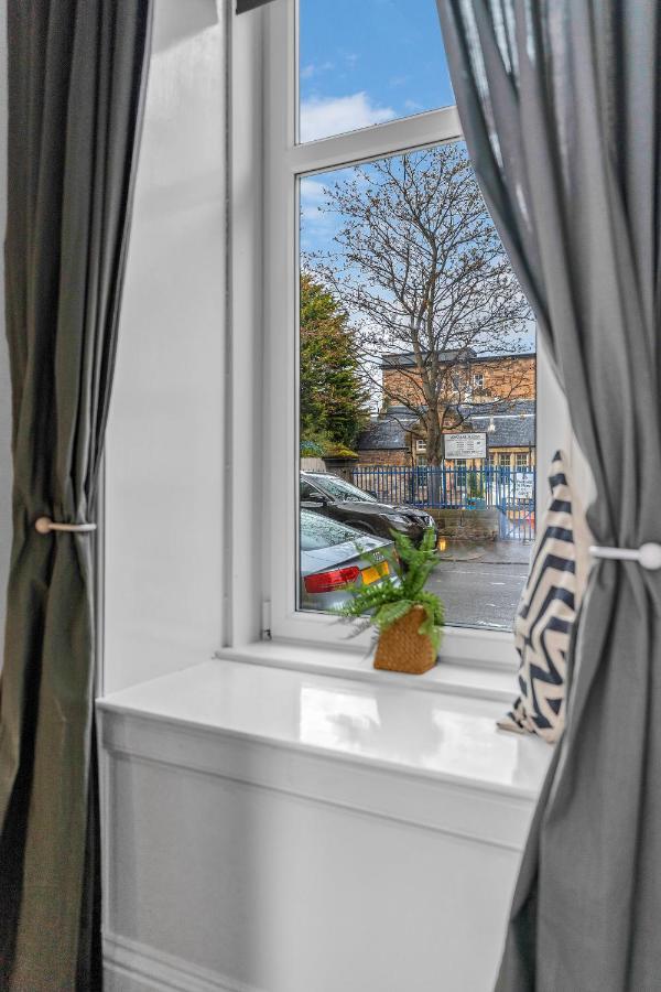 אדינבורו Cheerful Stays - Jamson Pl 3 Bed Apartment מראה חיצוני תמונה