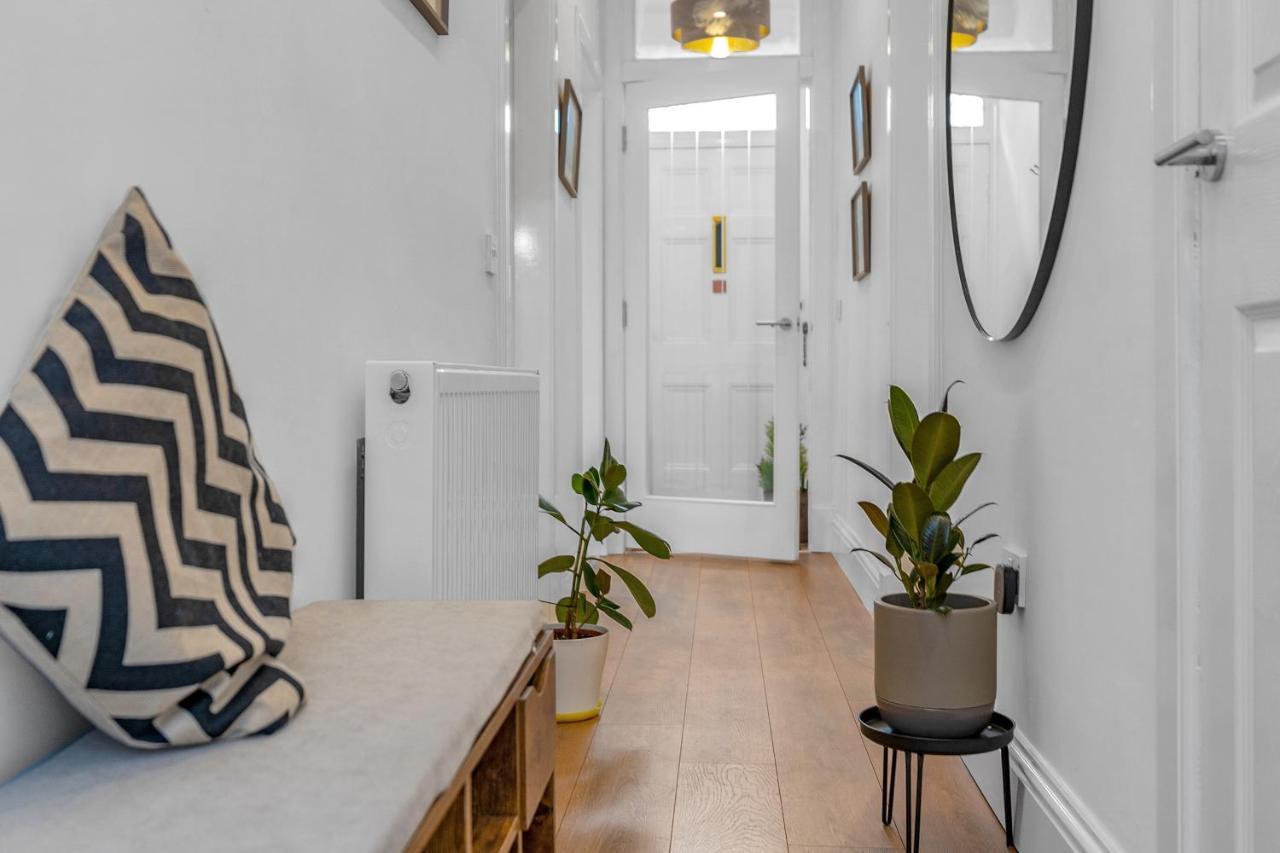 אדינבורו Cheerful Stays - Jamson Pl 3 Bed Apartment מראה חיצוני תמונה